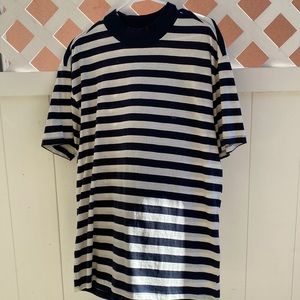 Brand: PAC-SUN, Size: Large, Color: White and Navy Blue